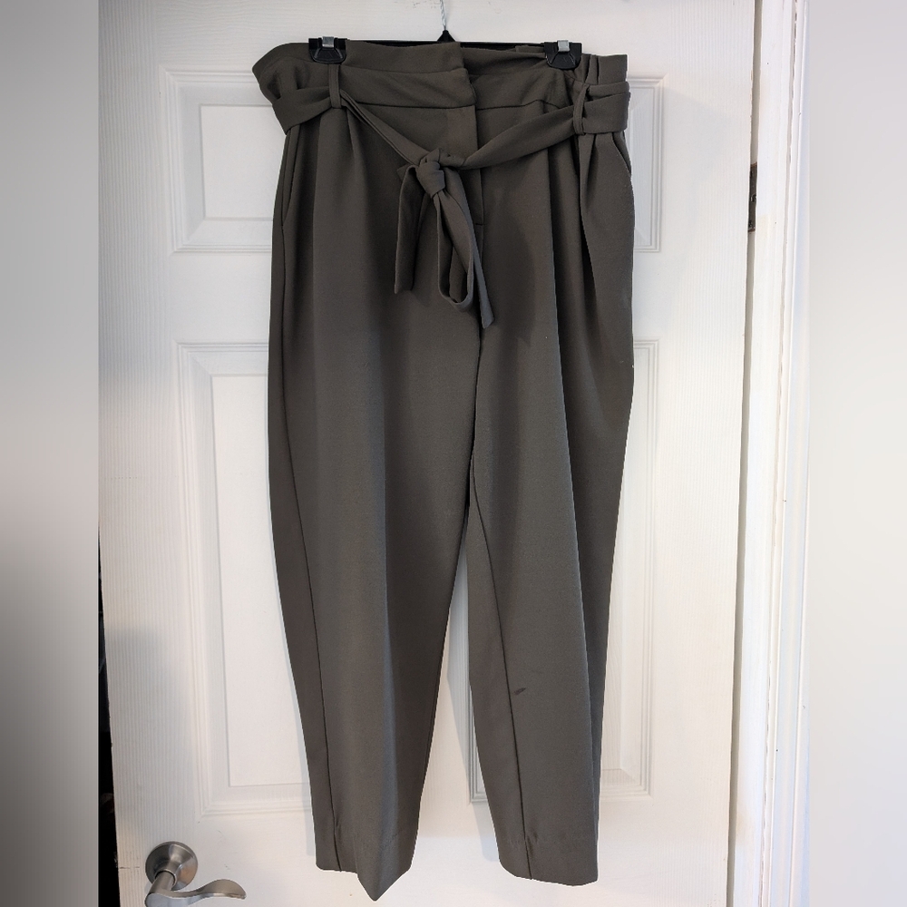 Green Kaki Paperbag Pants - Pantalon Paperpag Vert Kaki